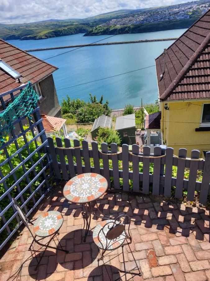 Seasidesteps Fishguard Ngoại thất bức ảnh